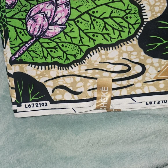 Green and Purple Fabric - Picture 6 of 10